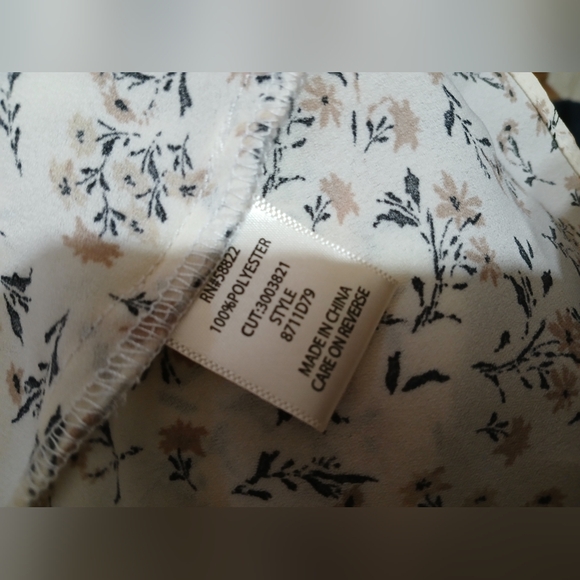 Women's Large Max Studio Wrap Ruffle Tie Feminine Blouse - Picture 4 of 4